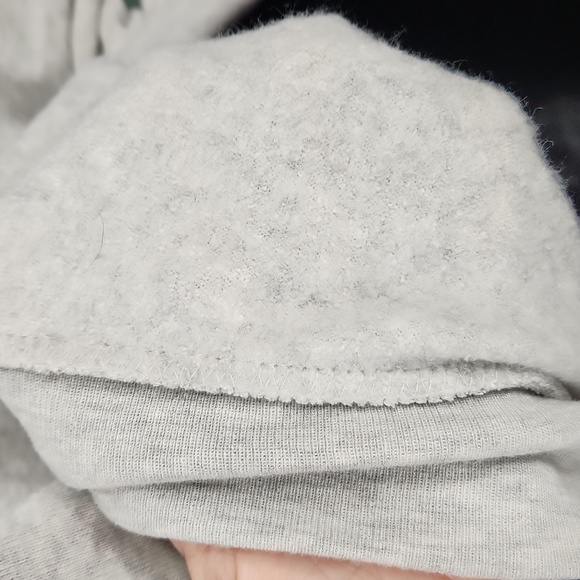 Twitch Colorblock Raglan Sweatshirt - Picture 7 of 9